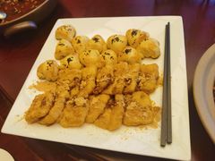 -粤尚腾香居中餐厅(首都机场希尔顿店)