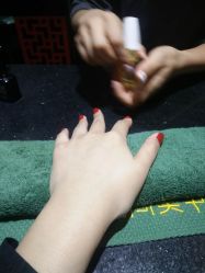 -悦指间美甲美睫
