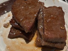 -炼火烤肉店