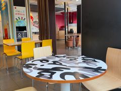 -麦当劳(龙华店)