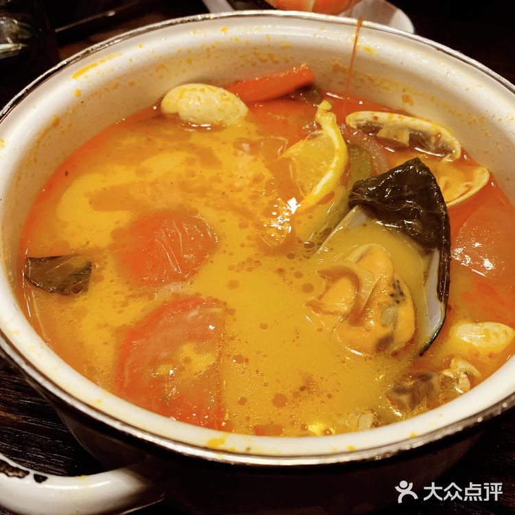 鸡肉质量一般，味道一般，面包皮有点小惊喜，吃起来脆脆的