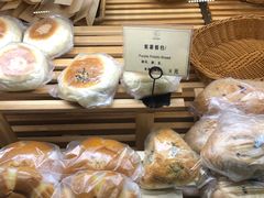 紫薯餐包-安上烘焙 ENCHANTE(世纪汇店)
