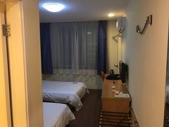 -如家酒店·neo(南昌八一广场师大南路地铁站店)