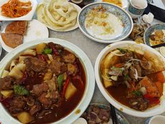 馕包肉-汗腾格里·风味餐厅(新疆驻京办店)