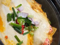-锅飘飘·东北铁锅炖(雨花客厅店)