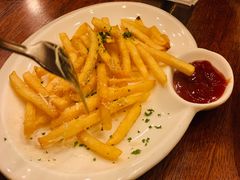 美国干酪薯条-玛格萝妮比萨屋(四平店)
