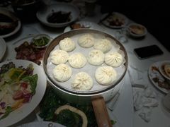 -梅利汴京烤鸭•开封豫菜地标店(东大街店)