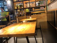 大堂-一顿烧烤(八经街店)