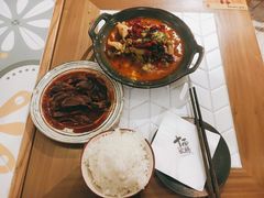 红油跳水美蛙-十面欢腾·海鲜面·台式Bistro(长乐路店)