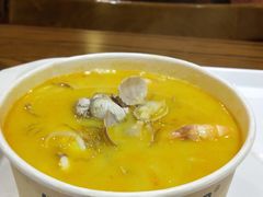 -何记花甲(海岸城旗舰店)