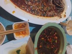 -庶民居中餐馆(花土店)