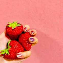 -Pink You美甲美睫纹绣定制中心