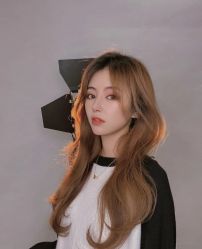 -丝语萱形象