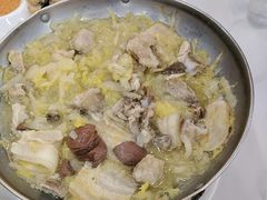 -一口猪海鲜浑锅·东北家常菜