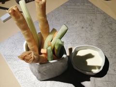 -穹六人间 people 6(岳阳路店)
