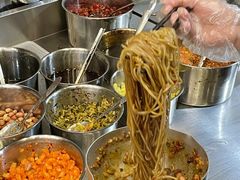 -粉观右江西鲜辣米粉(天地店)