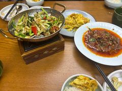 -云海肴·汽锅鸡·云南菜(天山百盛优客店)