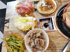 腊排骨-香香腊排骨.野生菌火塘总店(束河店)