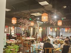 -卢大鲜鱼头捞饭(美利广场店)
