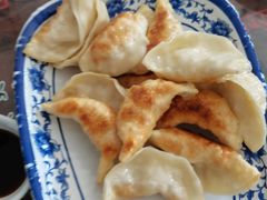 马蹄锅贴-长人馄饨铺(解放街店)