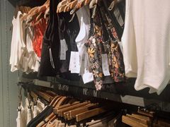 -Hollister(天环广场店)