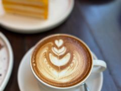 -Chom Cafe and Restaurant