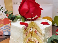 -花花卷卷·鲜食蛋糕(静安久光百货店)