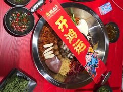 -谭鸭血老火锅(万象九宜城店)