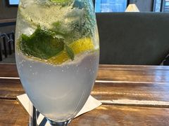 -新沙洞咖啡(泉乐坊店)