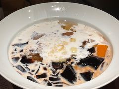 -RUXU入续糖水铺与包(卓悦中心店)