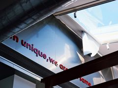 -UNI UNI(环亚凯瑟琳店)