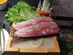 -嘿嘟嘟·肋条烧肉放题(爱融荟城店)