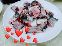 脆肉鲫鱼-红日饭店(裕隆三路店)