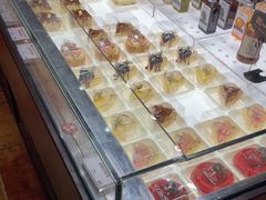 -红跑车(朝晖店)