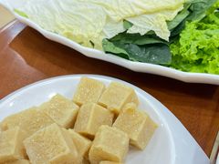 -楼外楼大刀肉传统火锅(西安大路店)