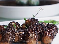 羊肚菌酿土猪肉-富淳饭店(陆家嘴保利广场店)