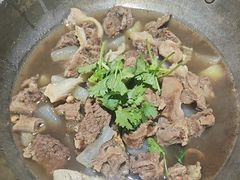 -大众跷脚牛肉馆·非遗传承单位(峨眉山店)