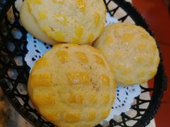 真系菠萝包-点都德(华强南店)