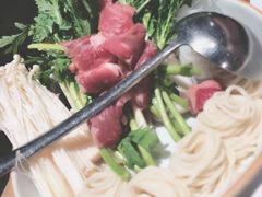 酸菜火锅面-小大董·烤鸭(凤凰汇店)