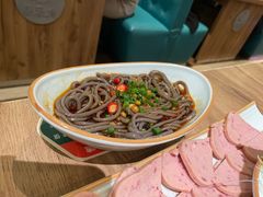 -龙聚德北京烤鸭(沙坪坝华宇A馆店)