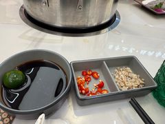 -喃喃椰·糟粕醋·椰子鸡火锅(七堡花园店)