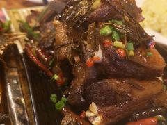 -小锅巴纳西餐厅