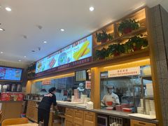 -南城香·饭香串香馄饨香(青年路店)