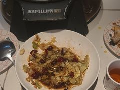 -阿瓦山寨·湘菜现炒·剁椒鱼头王(咸阳总店)