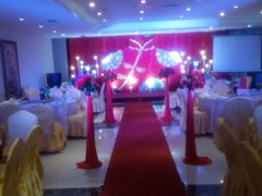 -西安国际陆港假日酒店