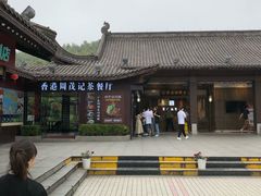 -慈城服务区-停车场