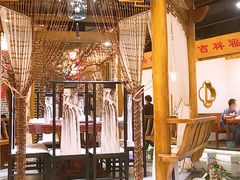 -万重锦·人文川菜馆(骡马市店)