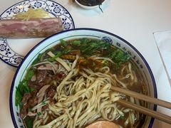 -镇南锅盖面馆(解放路店)