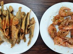 -顶之鲜海鲜餐厅