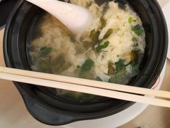 -闫家驴肉老店(华电一校店)